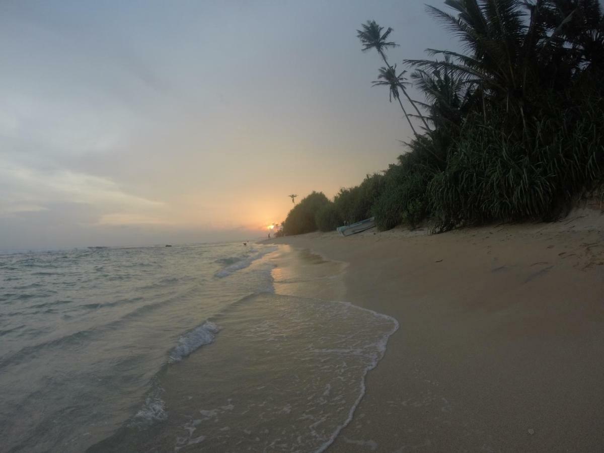 Aurora Echo Villa Matara Luaran gambar