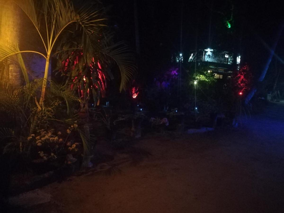 Aurora Echo Villa Matara Luaran gambar